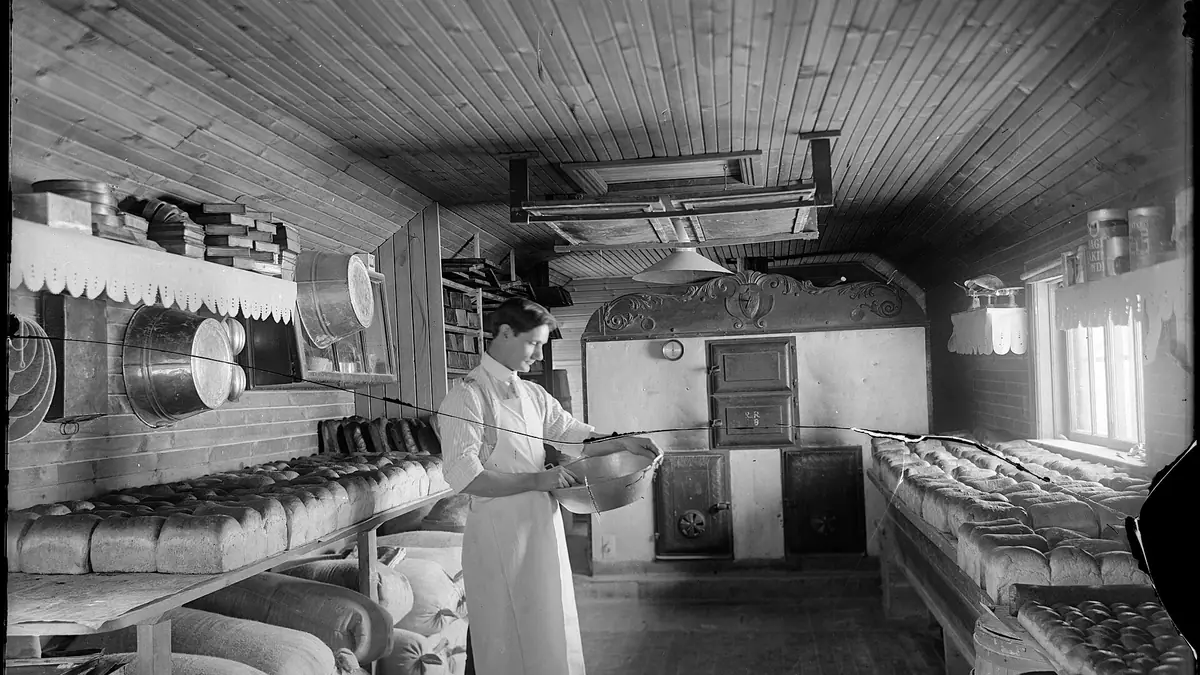 Cooplands – bakery in Bell Farm, York
